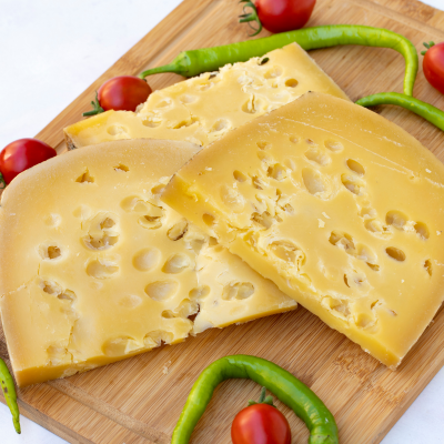 Karsak Süt Grevyer Peyniri: Kars’ın Gururu, Sofraların Eşsiz Lezzeti